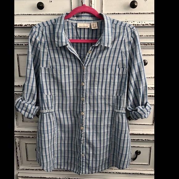 DKNY long sleeve button tan light weight button down with elastic waist size L - Picture 13 of 15